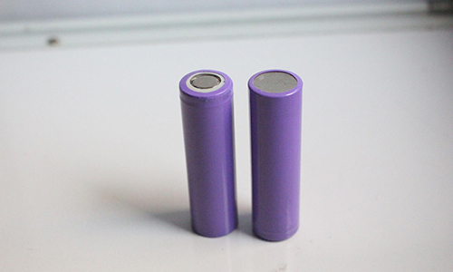 <b>18650鋰電池不帶保護(hù)芯片如何充電</b>