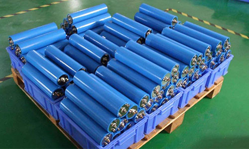 <b>動(dòng)力磷酸鐵鋰電池、錳酸鋰電池、鈷酸鋰電池誰更好</b>